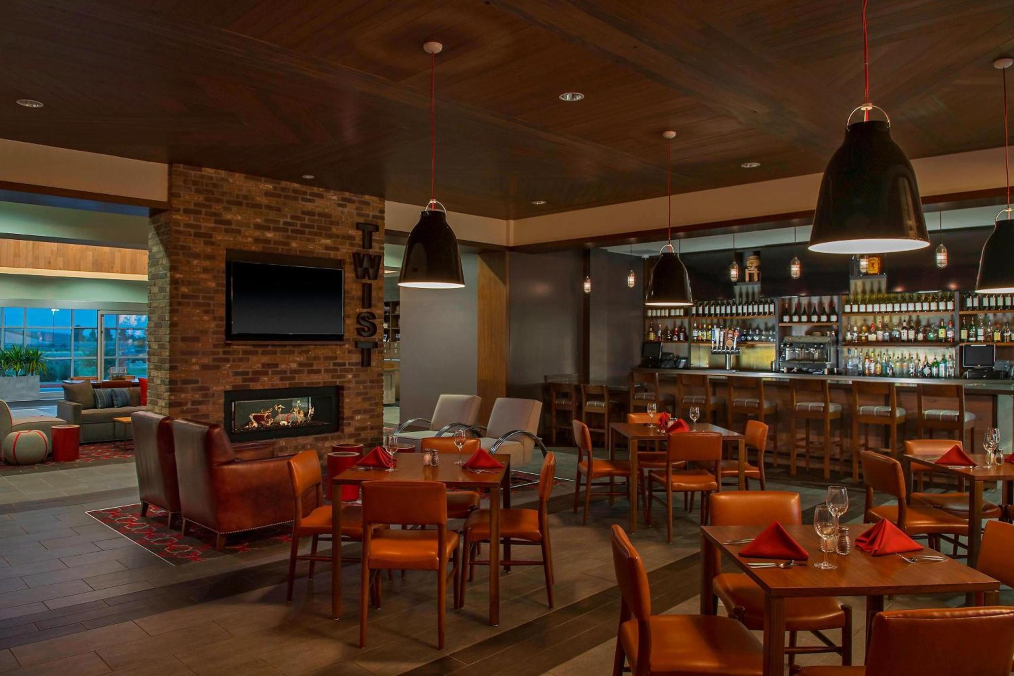 Four Points By Sheraton Midland Exteriör bild