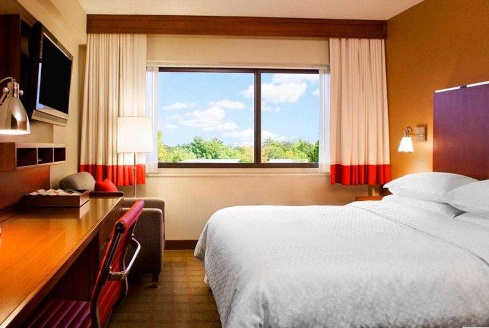 Four Points By Sheraton Midland Exteriör bild