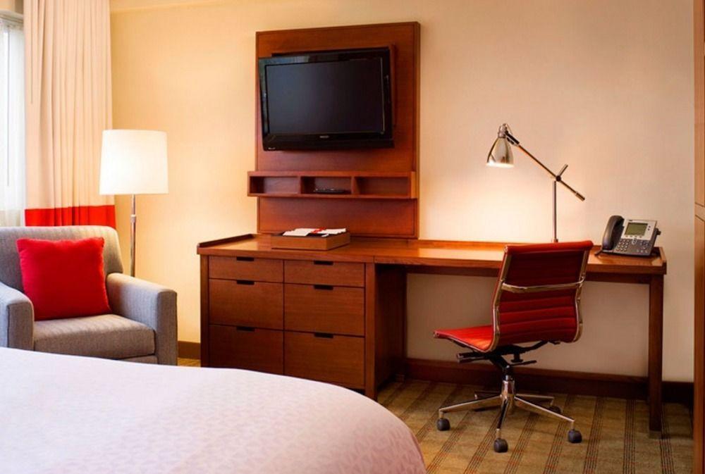 Four Points By Sheraton Midland Exteriör bild